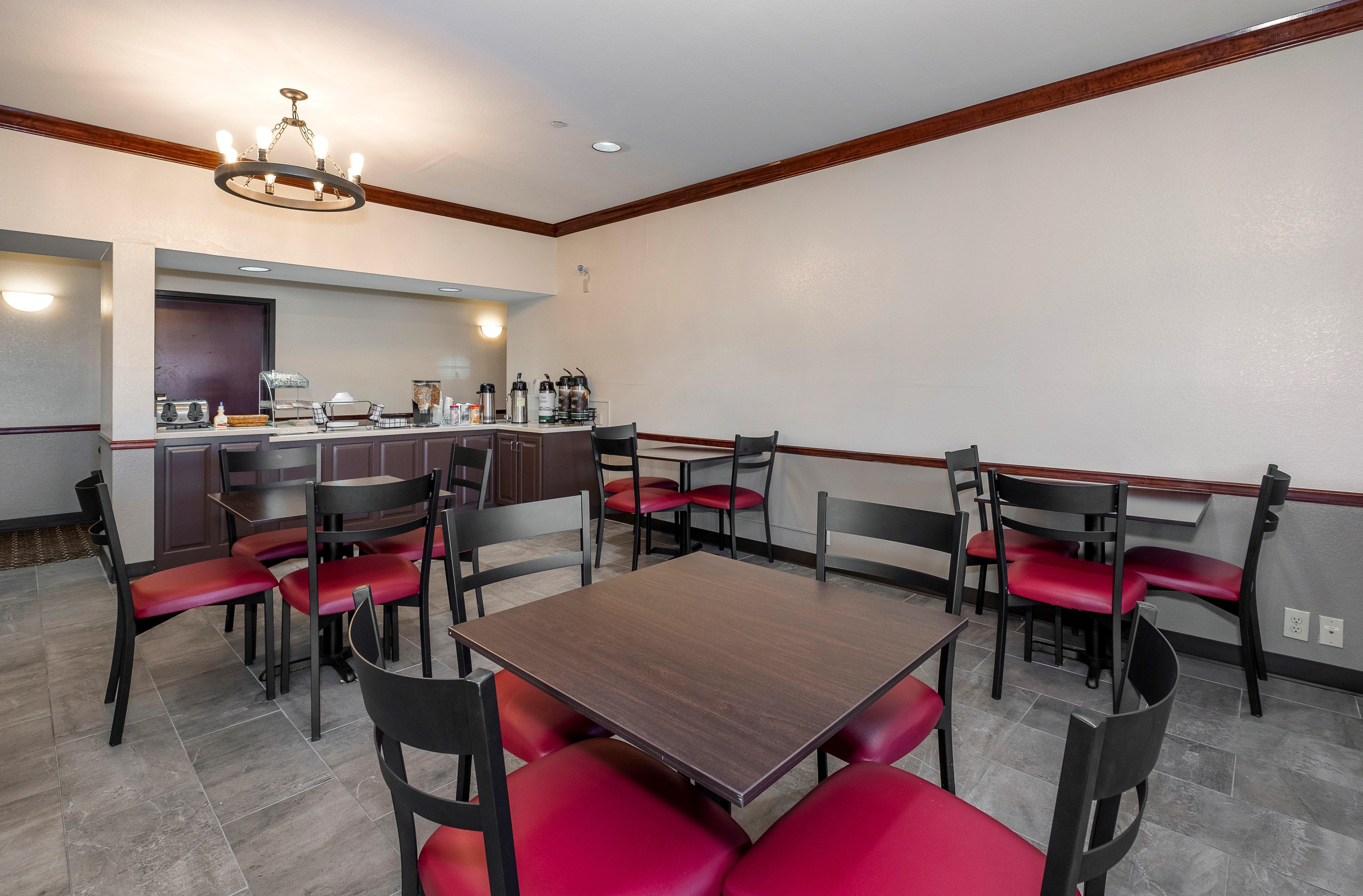 Red Roof Inn Hartselle Bagian luar foto