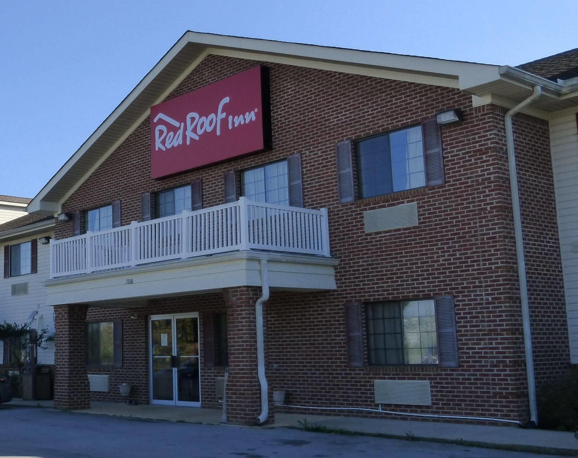 Red Roof Inn Hartselle Bagian luar foto